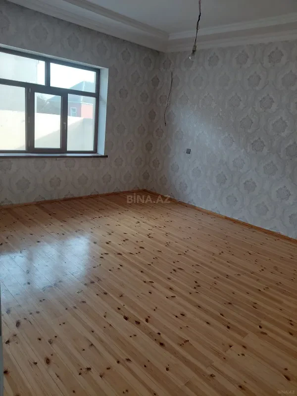 Satılır 4 otaqlı həyət evi 100 m²