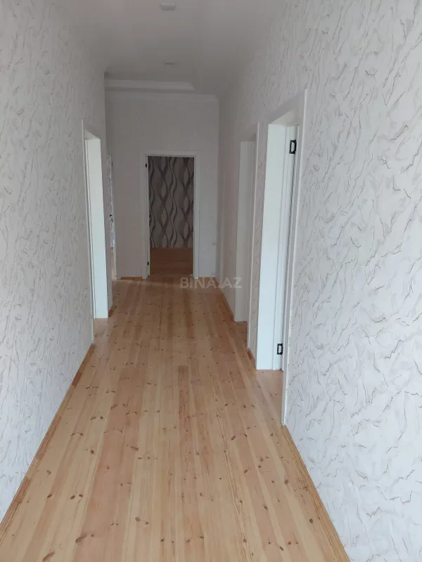 Satılır 4 otaqlı həyət evi 100 m²