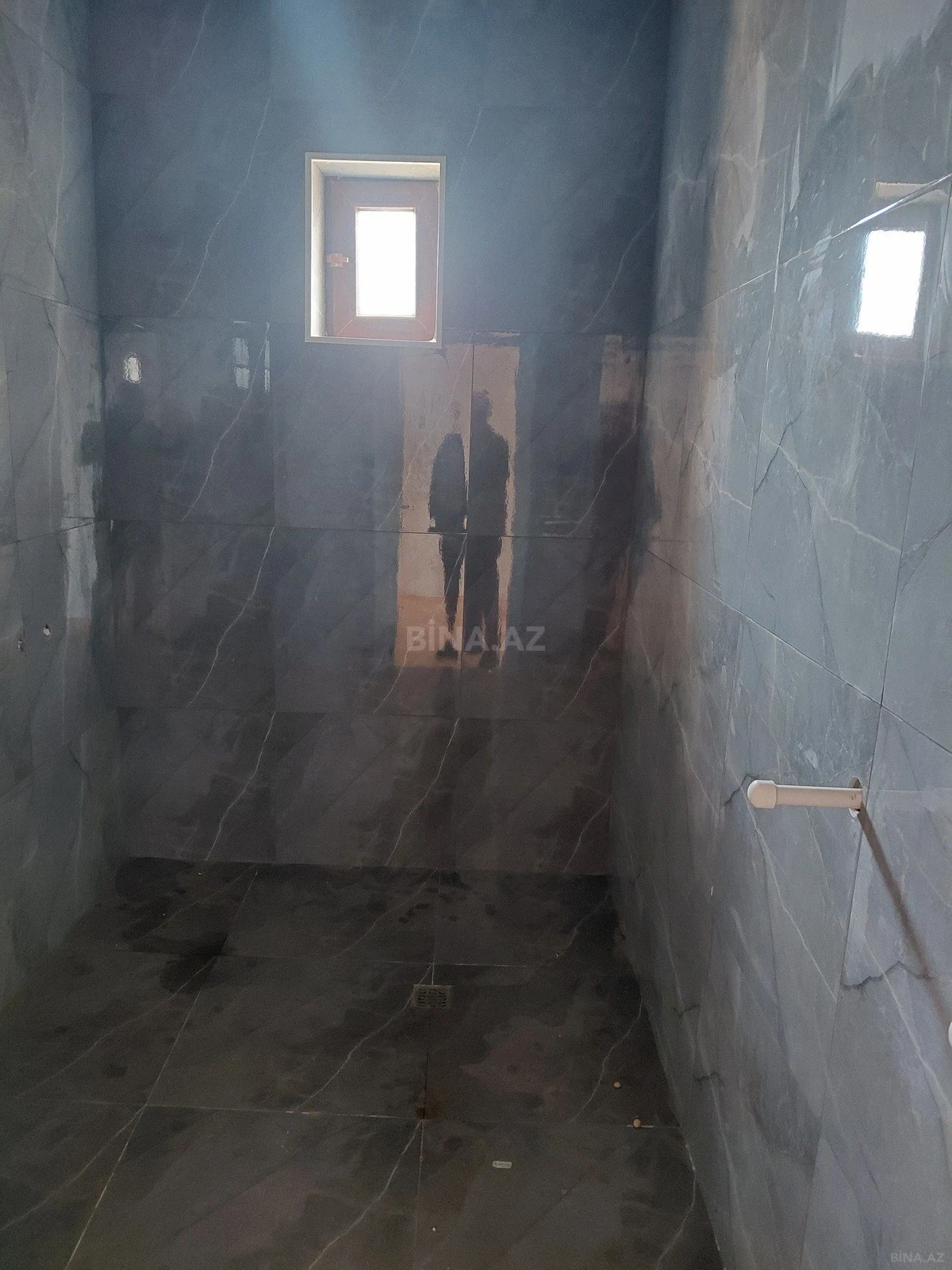 Satılır 4 otaqlı həyət evi 100 m²