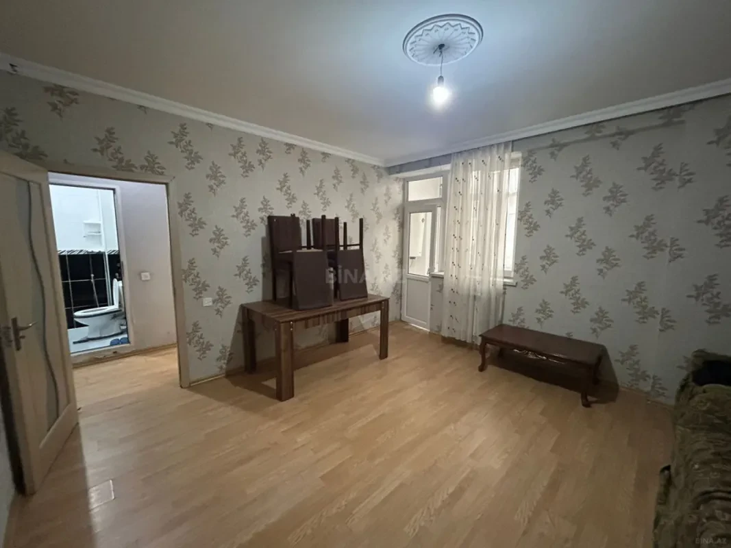 Kirayə verilir 2 otaqlı mənzil 50 m²