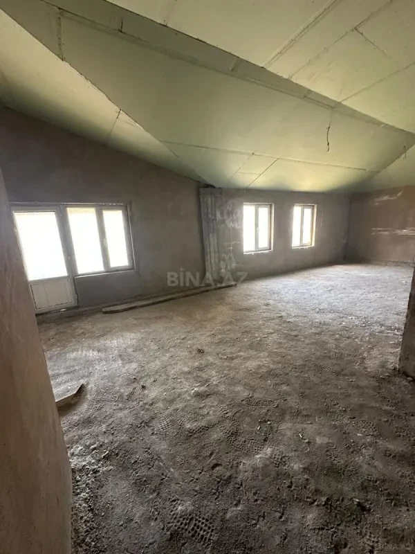 Satılır 7 otaqlı mənzil 408 m²