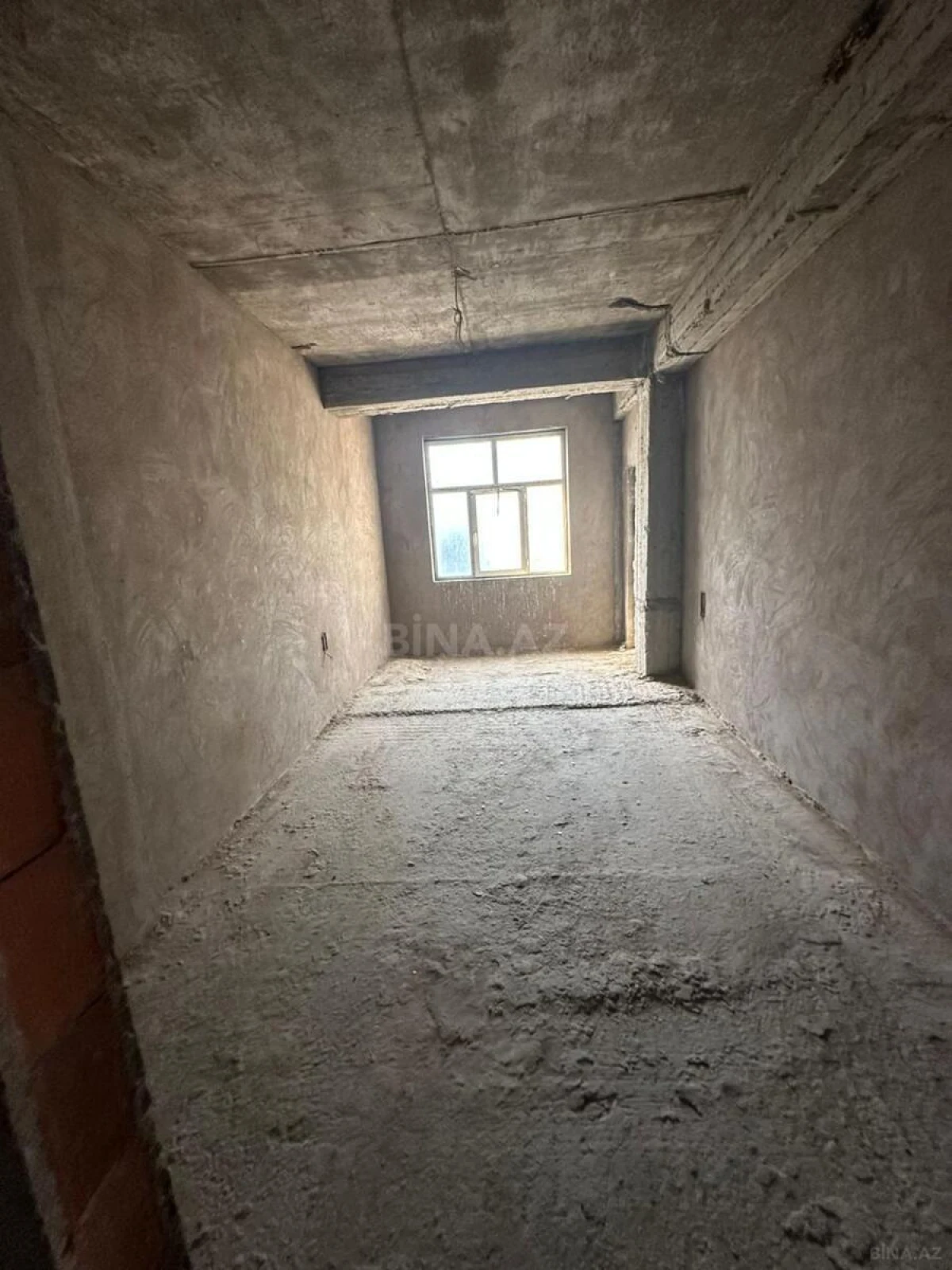 Satılır 7 otaqlı mənzil 408 m²