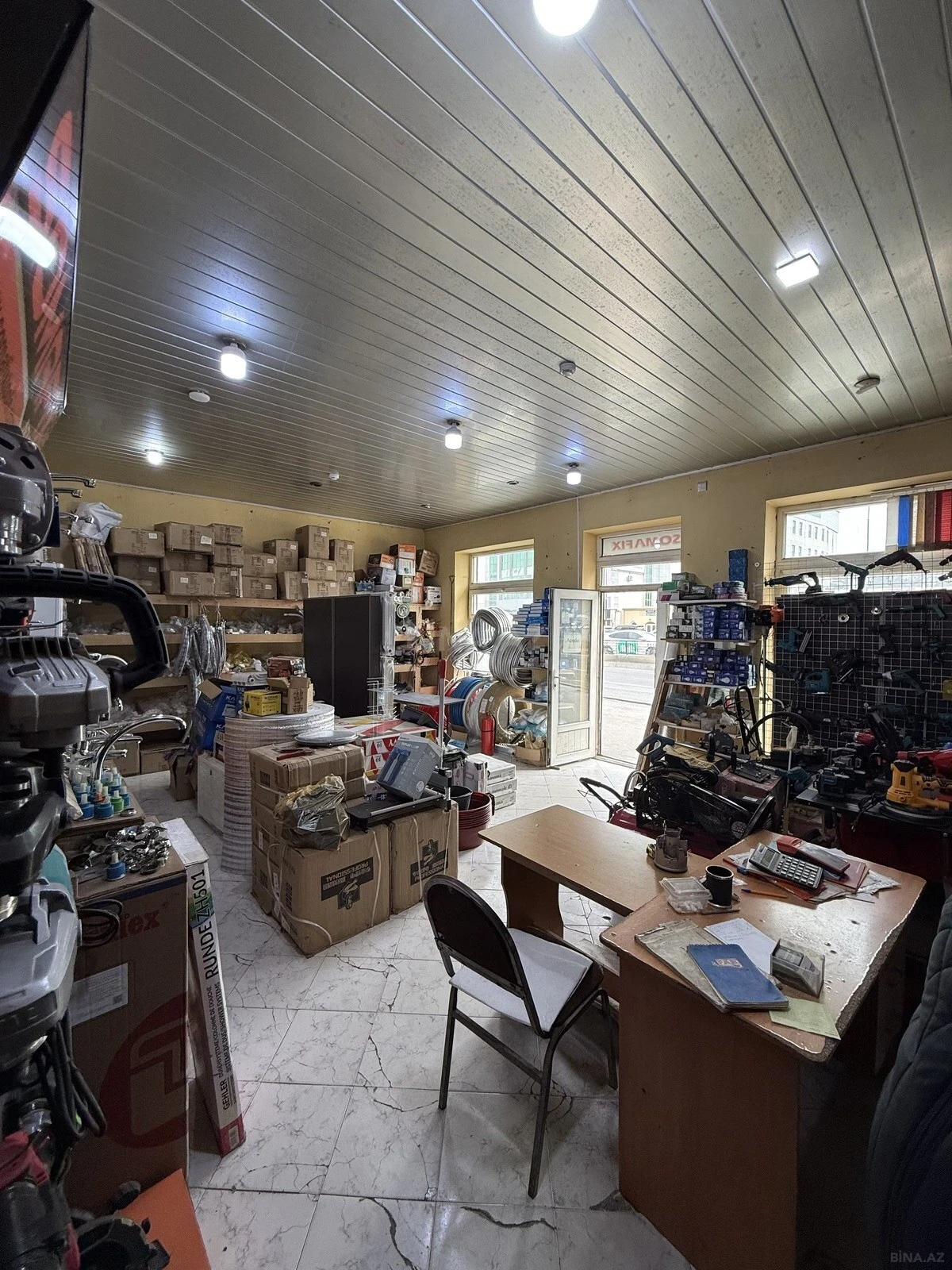 Satılır obyekt 80 m²