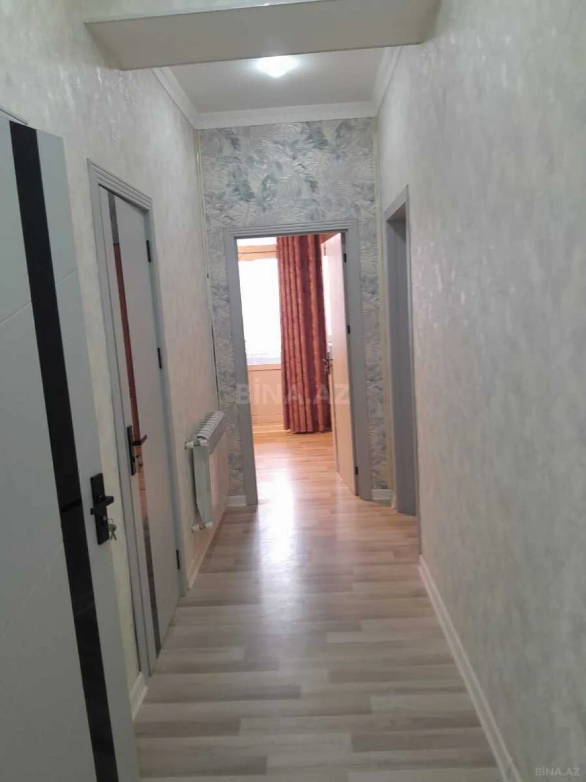 Kirayə verilir 2 otaqlı mənzil 60 m²