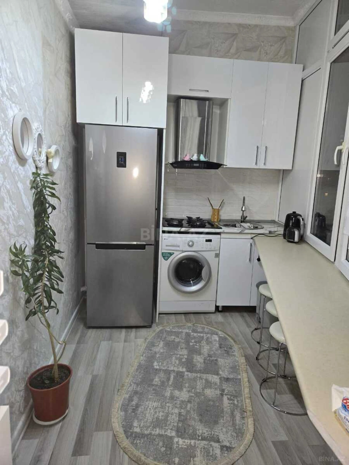 Kirayə verilir 2 otaqlı mənzil 60 m²