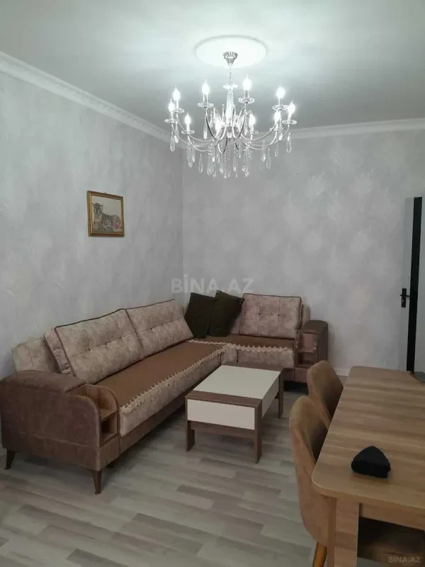 Kirayə verilir 2 otaqlı mənzil 60 m²