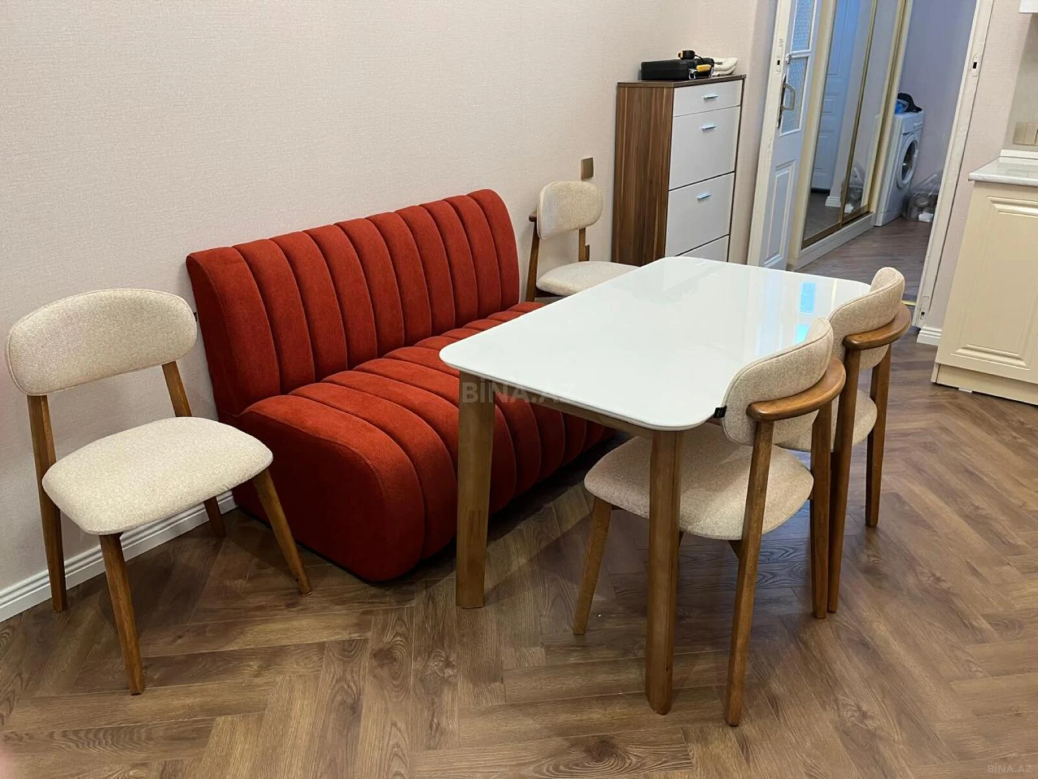 Kirayə verilir 3 otaqlı mənzil 65 m²