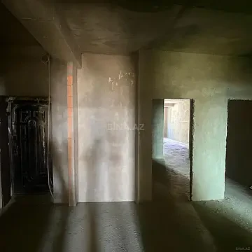 Satılır 4 otaqlı mənzil 170 m²