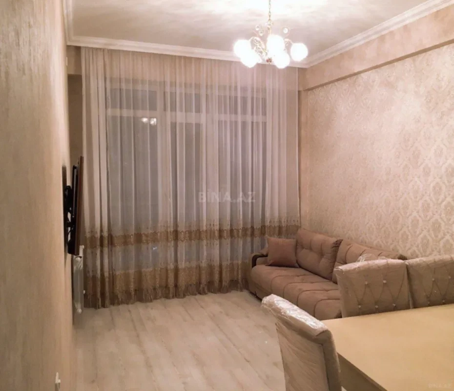 Kirayə verilir 2 otaqlı mənzil 50 m²