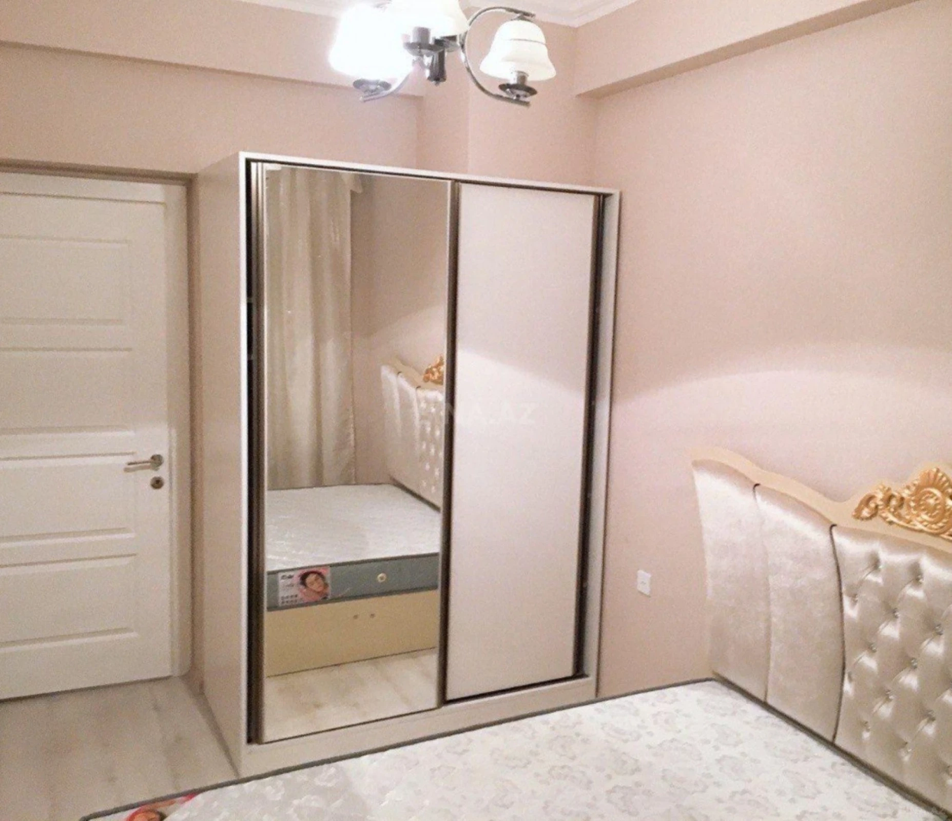 Kirayə verilir 2 otaqlı mənzil 50 m²