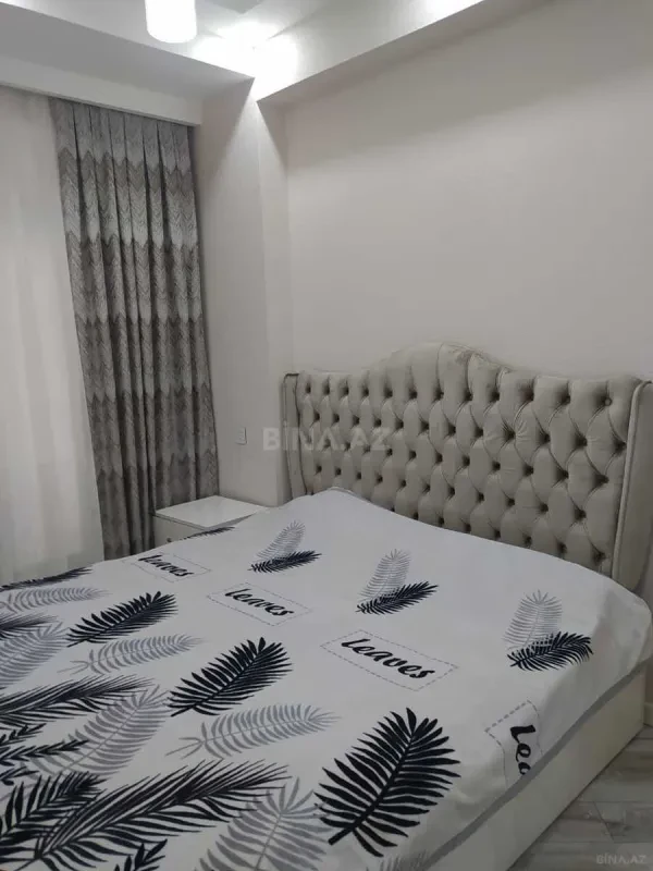 Kirayə verilir 2 otaqlı mənzil 75 m²