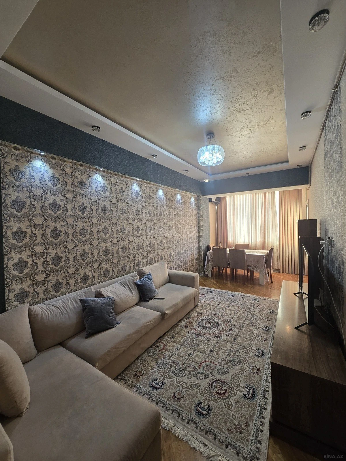 Satılır 2 otaqlı mənzil 66 m²