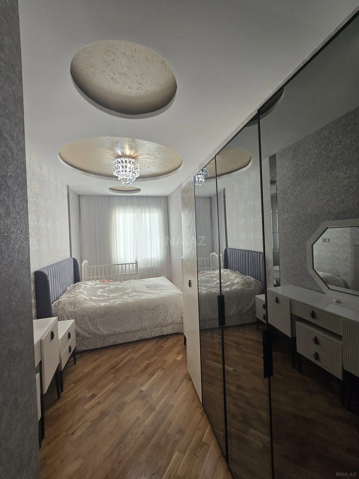Satılır 2 otaqlı mənzil 66 m²