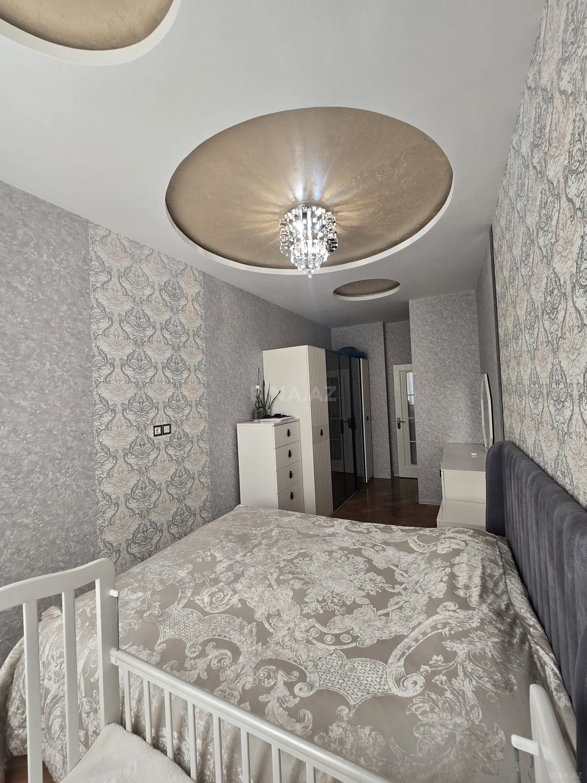 Satılır 2 otaqlı mənzil 66 m²