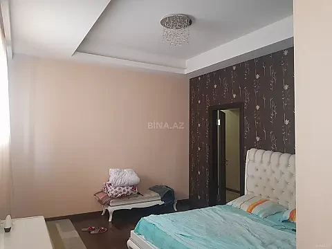 Kirayə verilir 6 otaqlı mənzil 200 m²