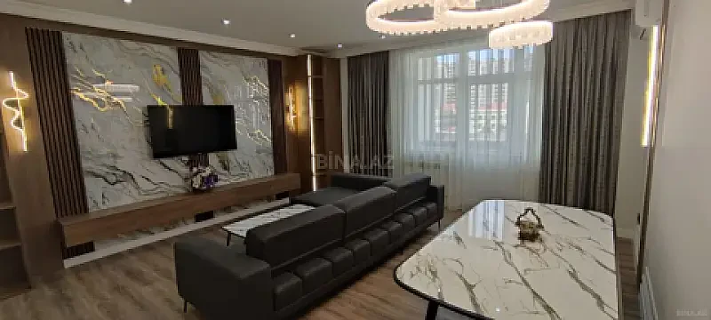 Kirayə verilir 4 otaqlı mənzil 180 m²