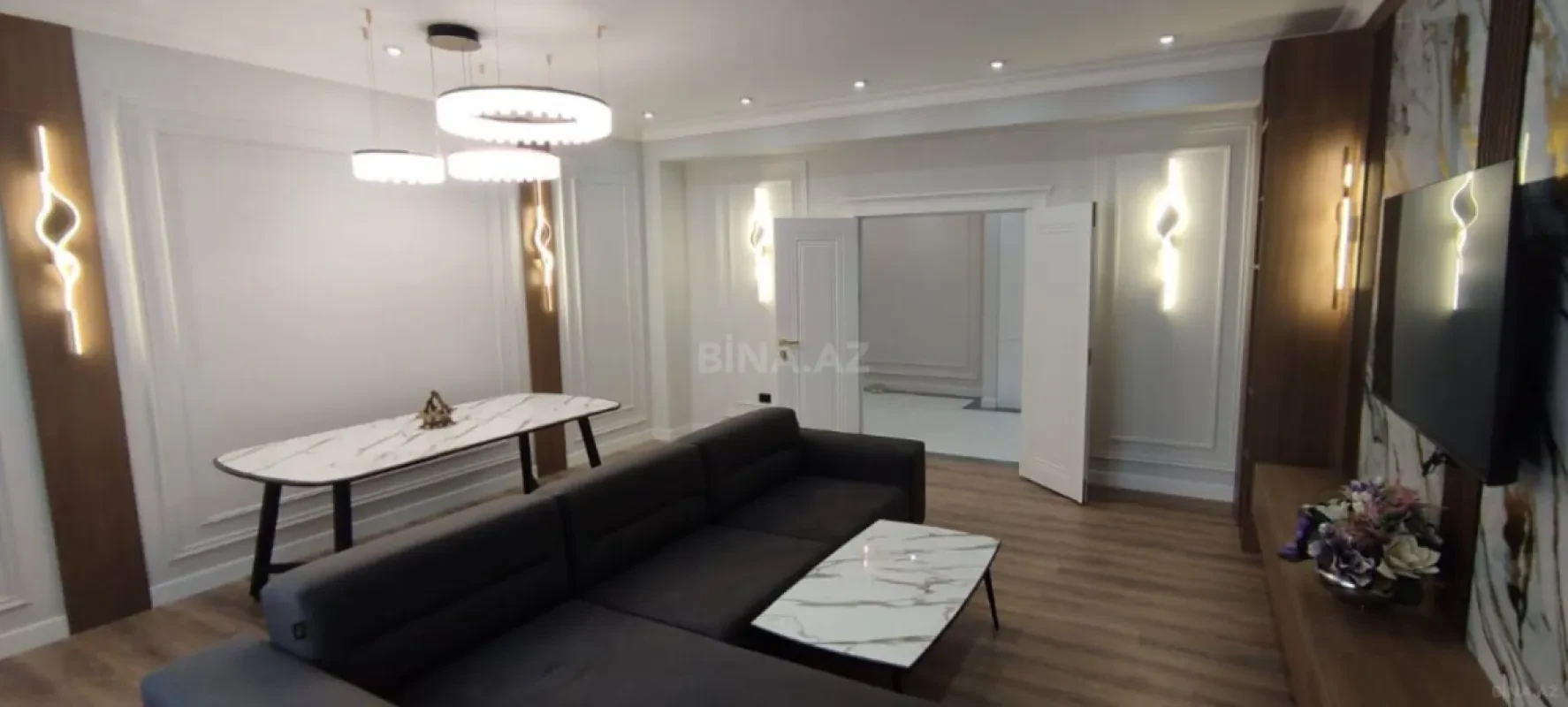 Kirayə verilir 4 otaqlı mənzil 180 m²