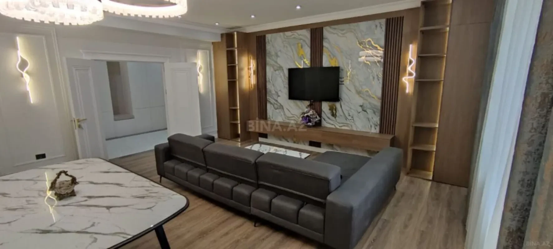 Kirayə verilir 4 otaqlı mənzil 180 m²