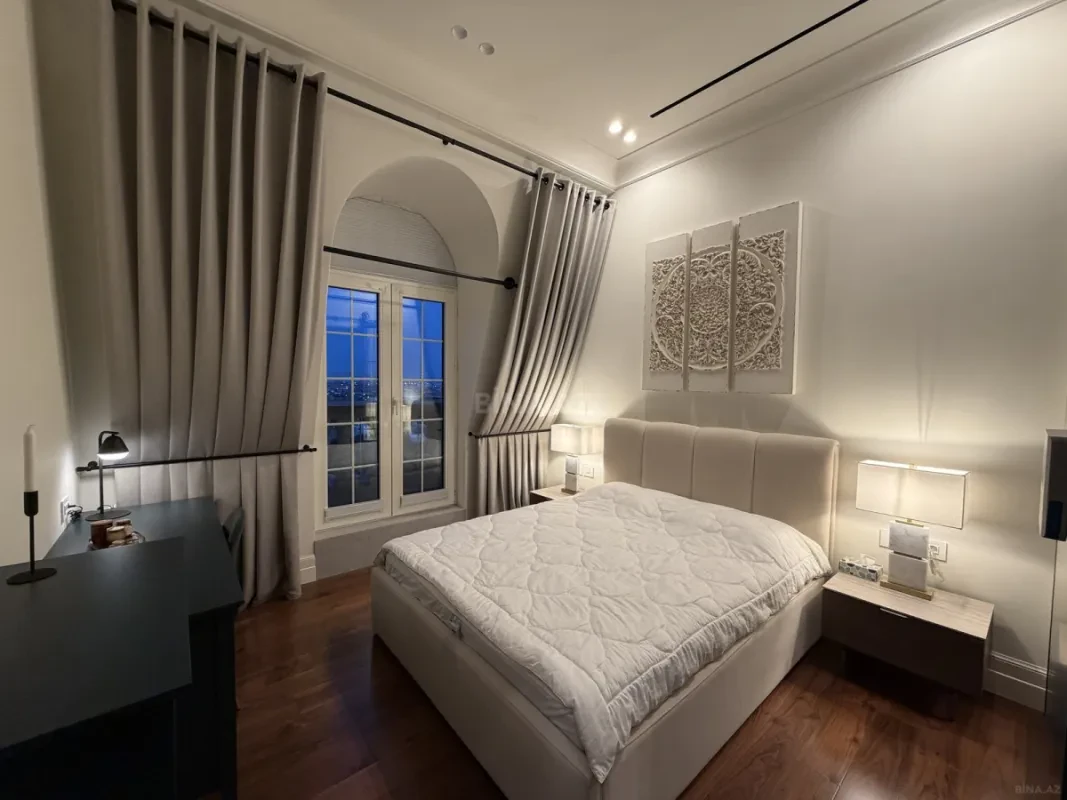 Satılır 2 otaqlı mənzil 75 m²