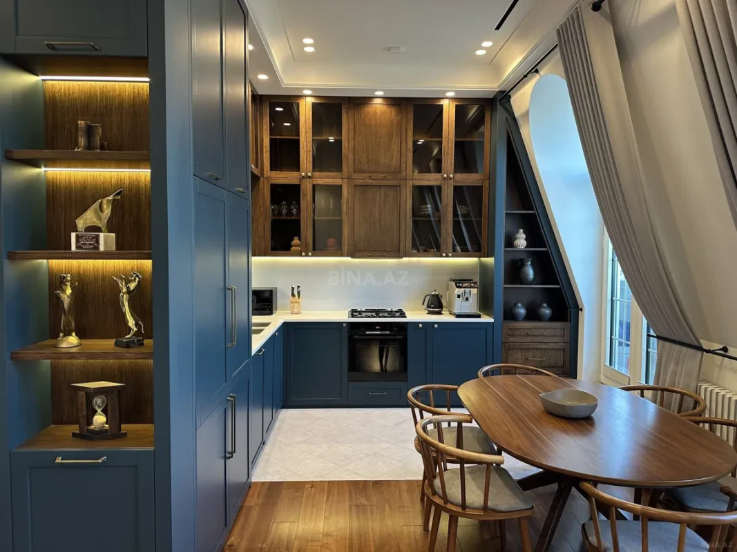 Satılır 2 otaqlı mənzil 75 m²