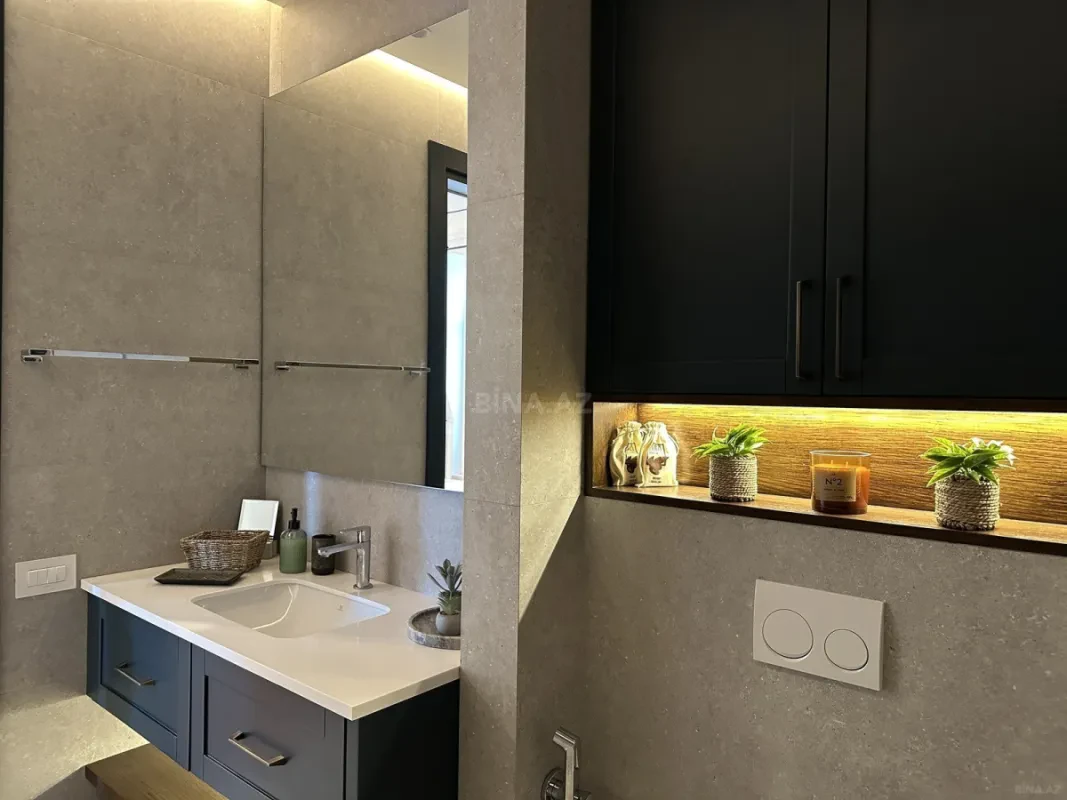 Satılır 2 otaqlı mənzil 75 m²
