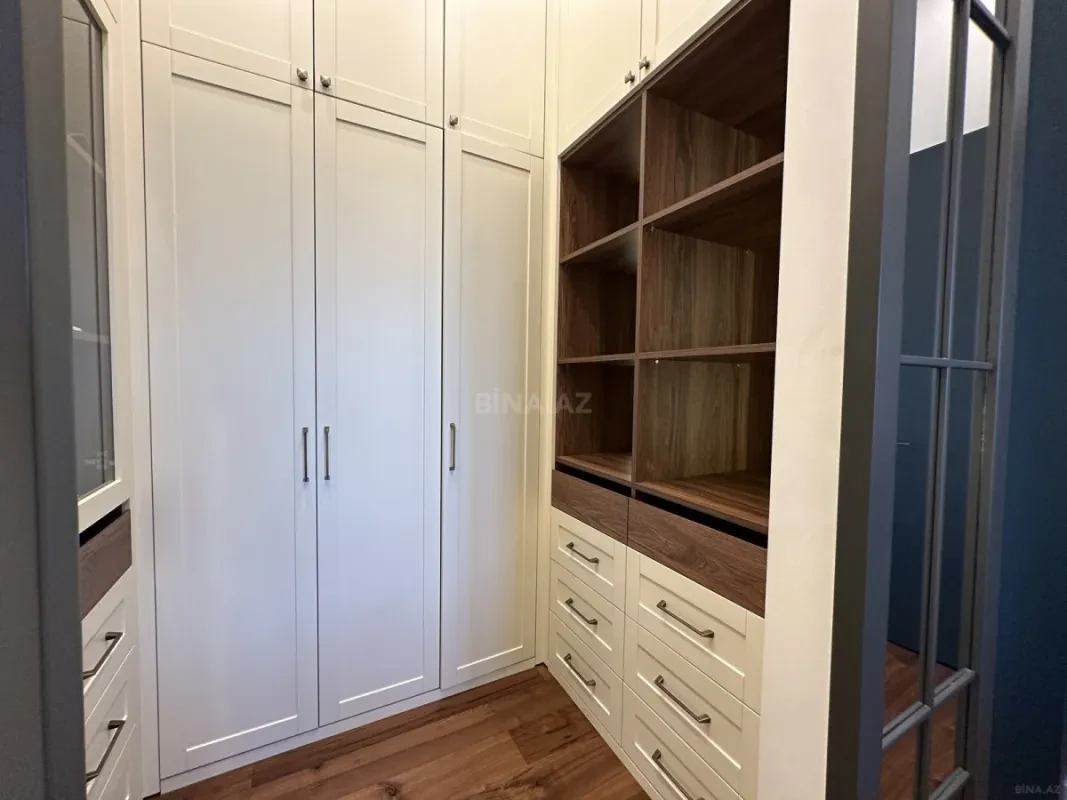 Satılır 2 otaqlı mənzil 75 m²
