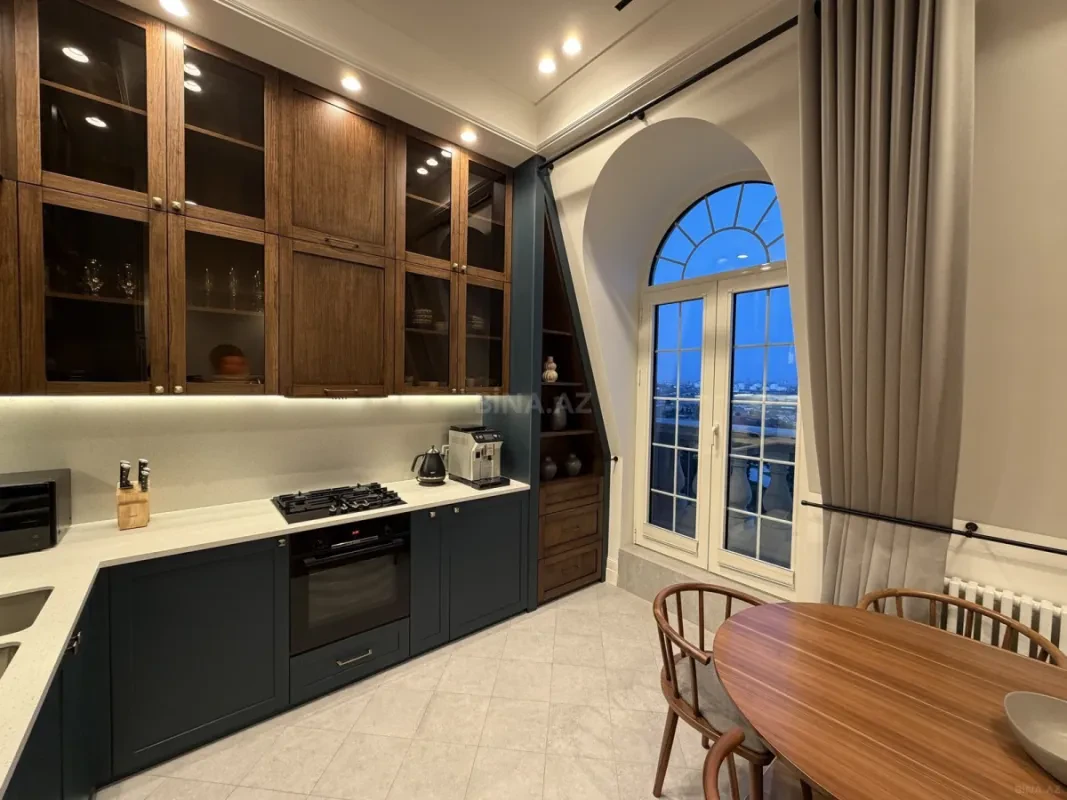 Satılır 2 otaqlı mənzil 75 m²