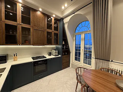 Satılır 2 otaqlı mənzil 75 m²