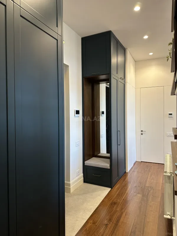 Satılır 2 otaqlı mənzil 75 m²