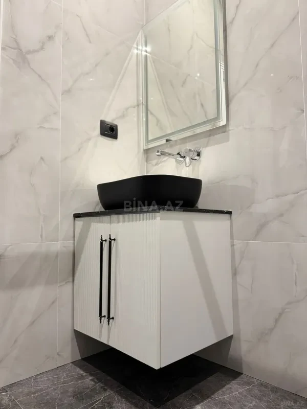 Kirayə verilir 1 otaqlı mənzil 60 m²