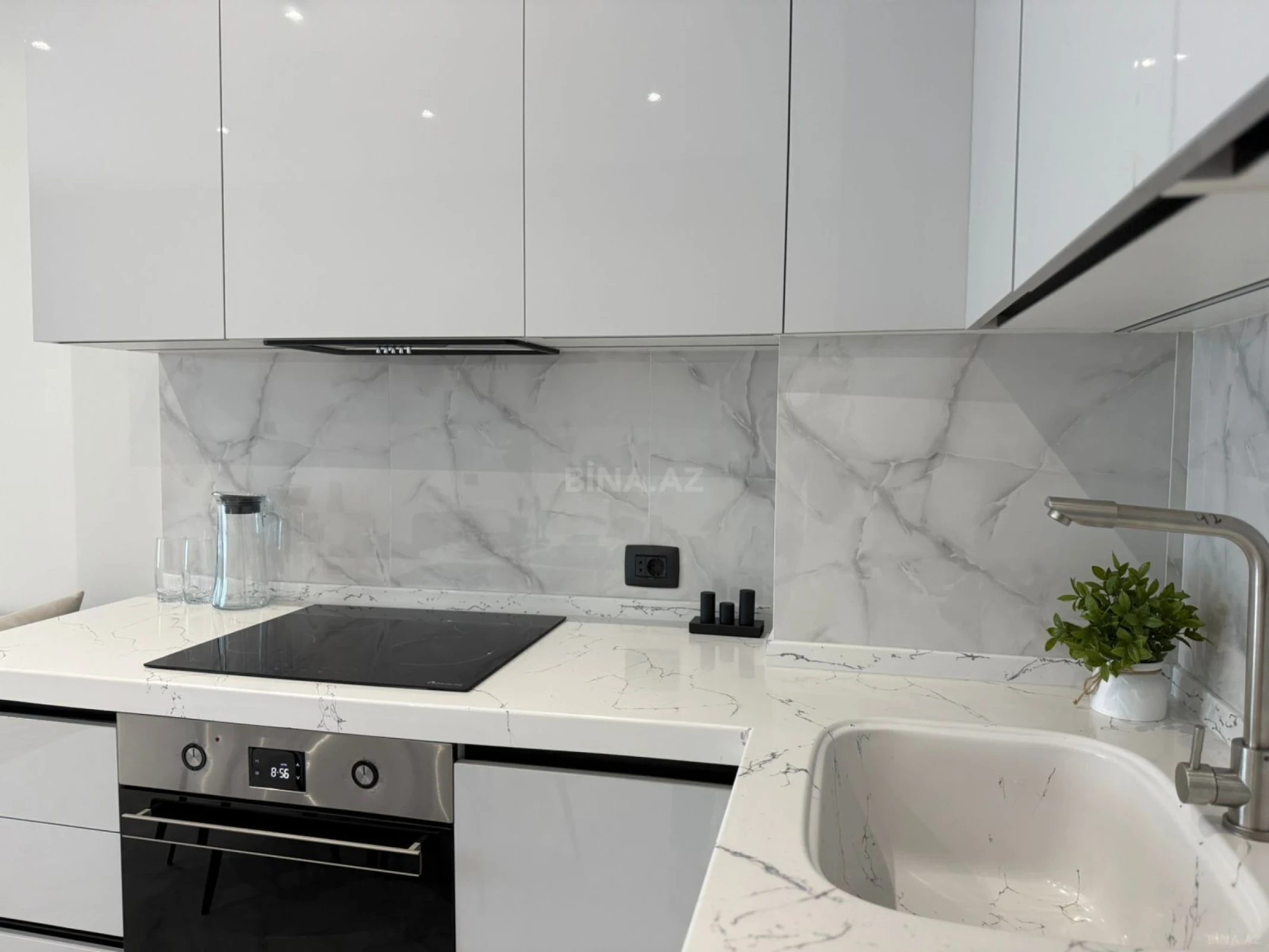 Kirayə verilir 1 otaqlı mənzil 60 m²