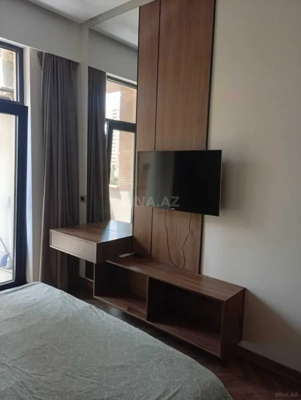 Kirayə verilir 2 otaqlı mənzil 66 m²