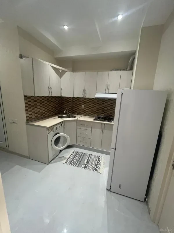 Kirayə verilir 3 otaqlı mənzil 56 m²