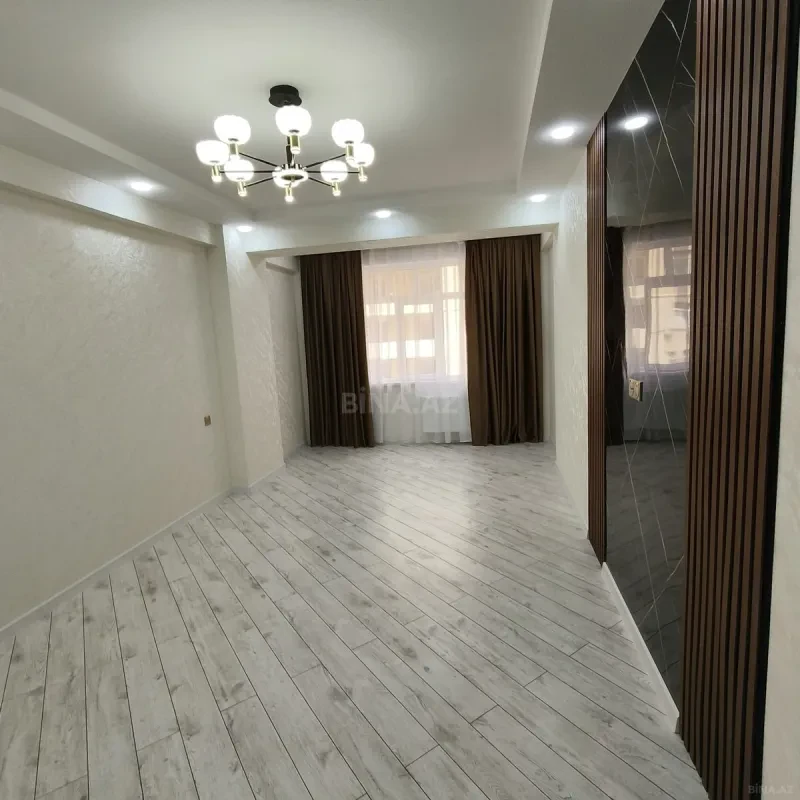 Satılır 2 otaqlı mənzil 62 m²