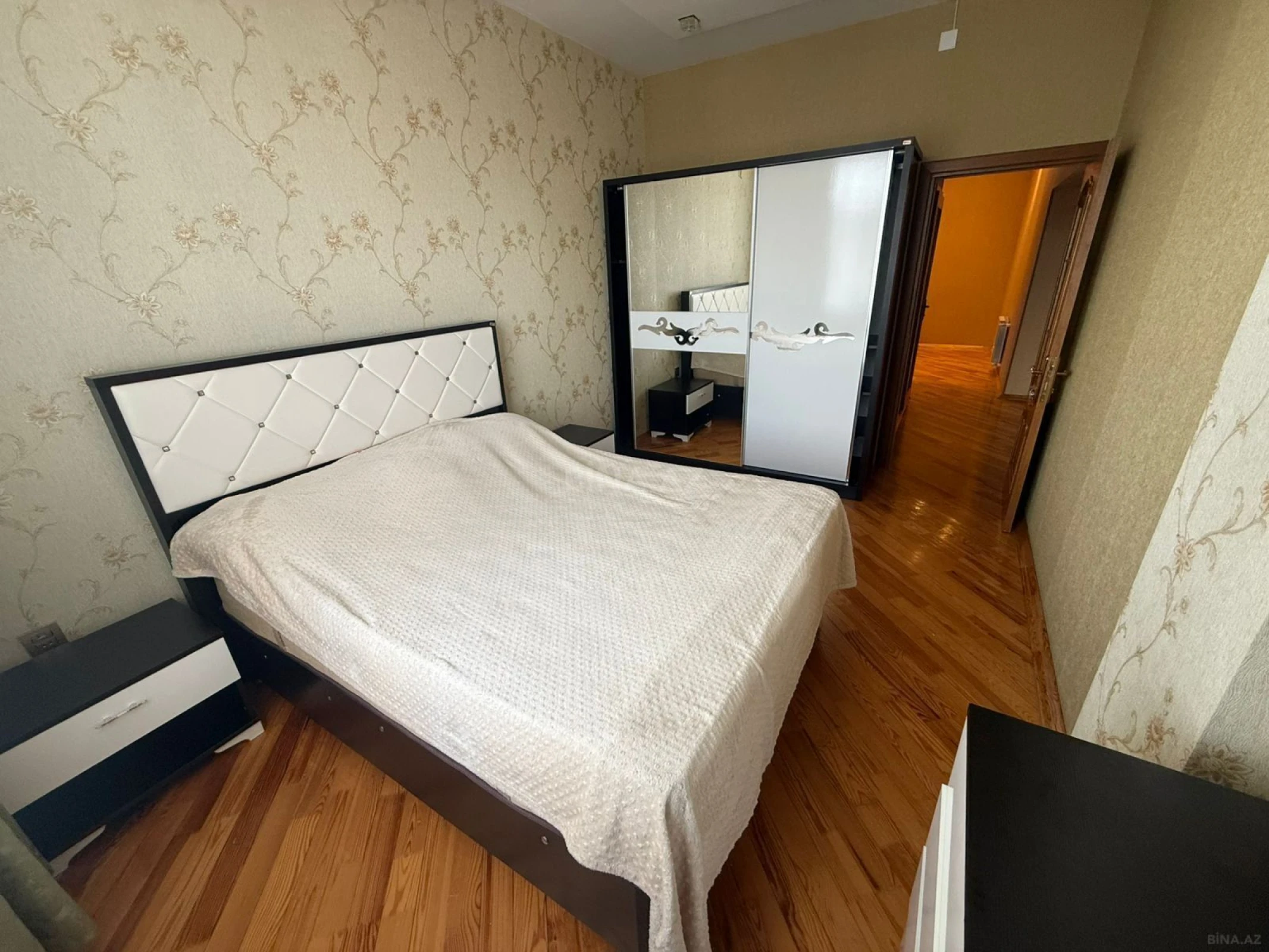 Kirayə verilir 3 otaqlı mənzil 90 m²