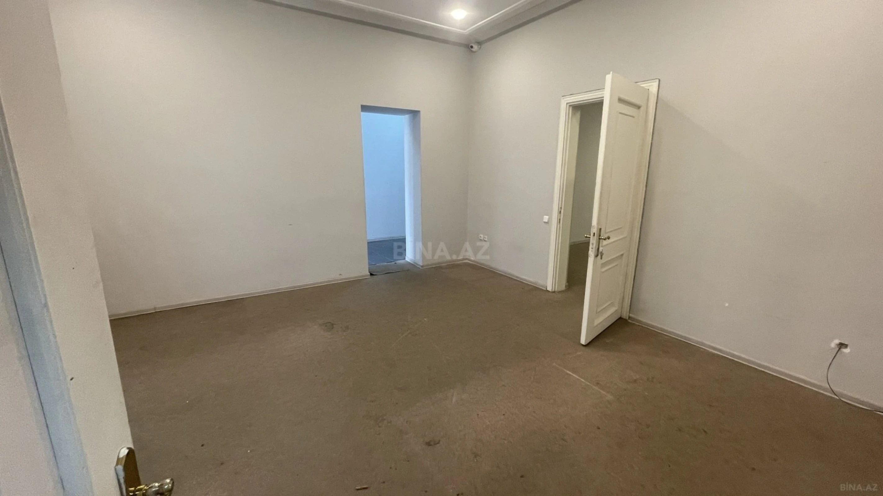 Kirayə verilir obyekt 120 m²