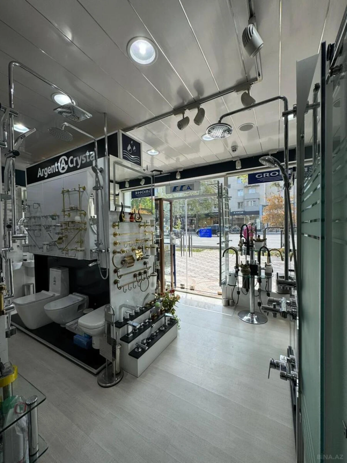Satılır obyekt 40.7 m²