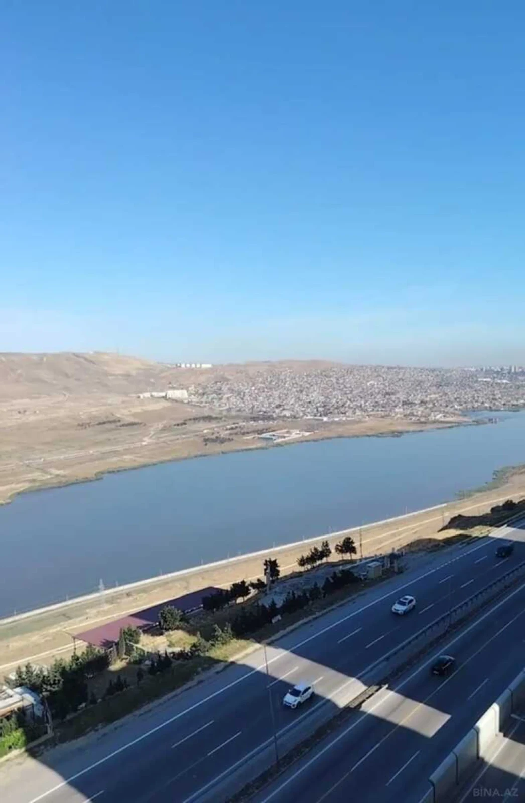 Kirayə verilir 3 otaqlı mənzil 110 m²