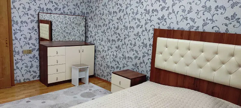 Kirayə verilir 3 otaqlı mənzil 110 m²