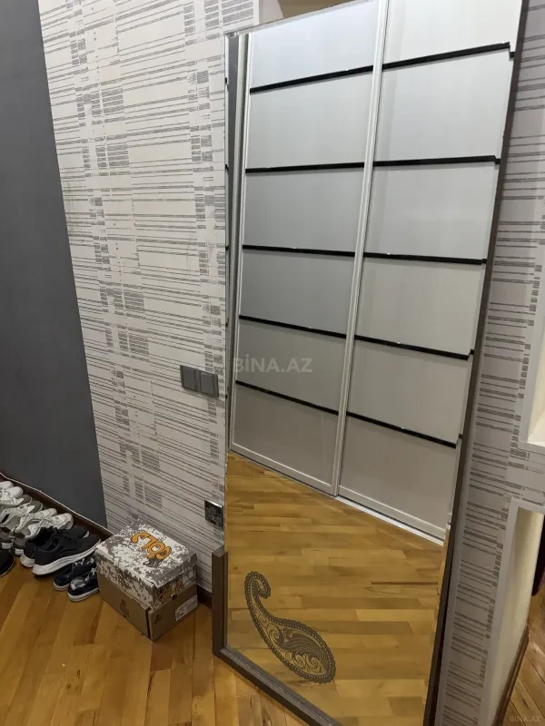 Kirayə verilir 3 otaqlı mənzil 90 m²