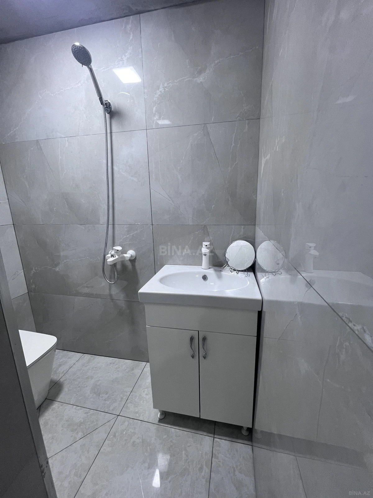 Kirayə verilir 1 otaqlı həyət evi 20 m²