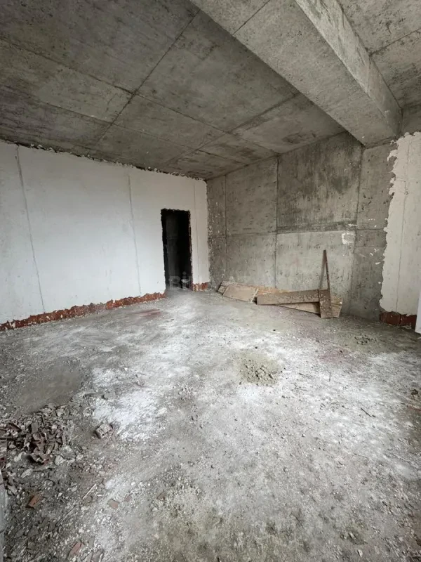 Satılır 2 otaqlı mənzil 110 m²
