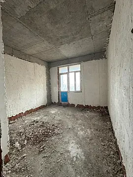 Satılır 2 otaqlı mənzil 110 m²