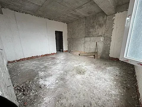 Satılır 2 otaqlı mənzil 110 m²