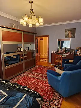 Satılır 3 otaqlı mənzil 115 m²