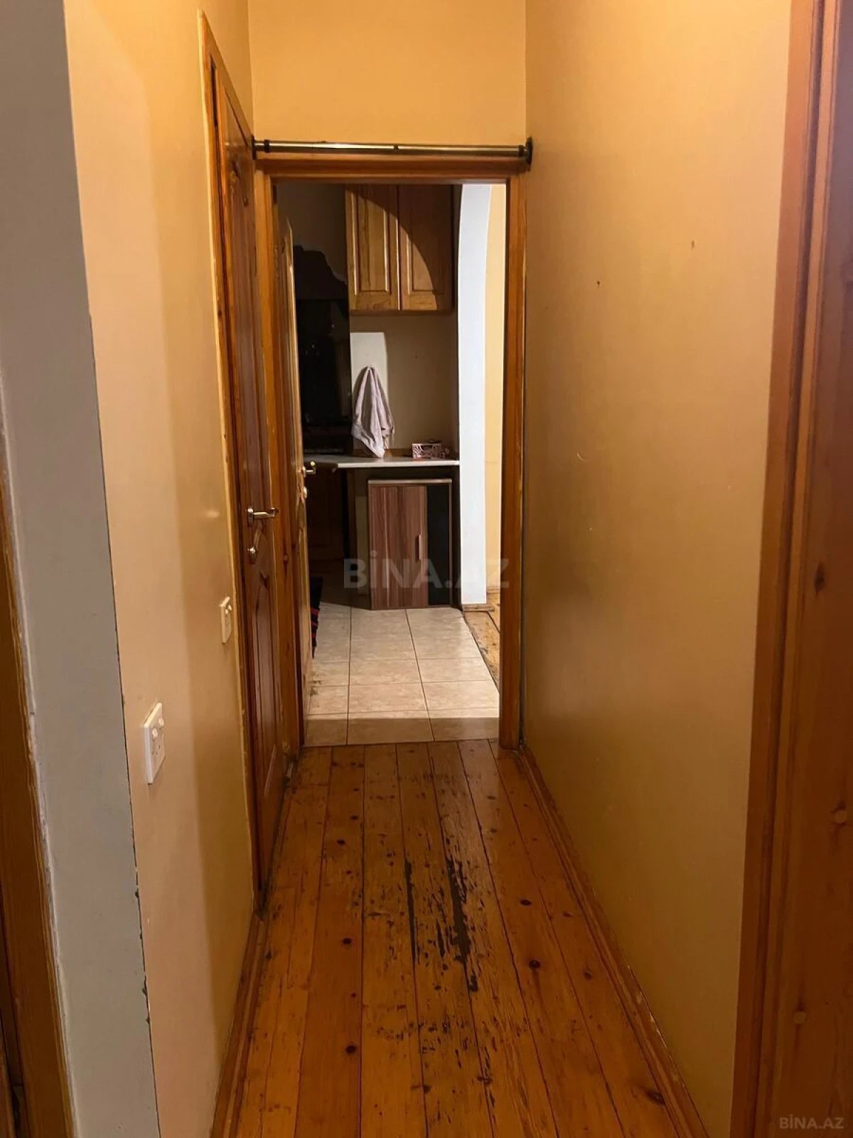 Satılır 4 otaqlı mənzil 110 m²