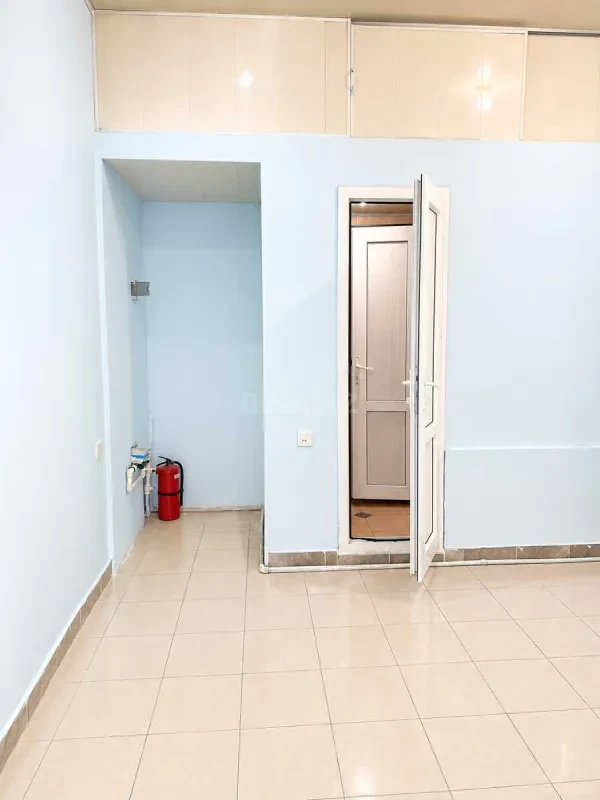 Satılır obyekt 40 m²