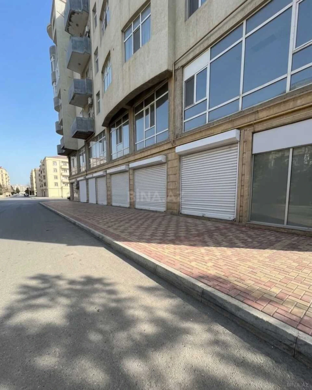 Satılır obyekt 40 m²