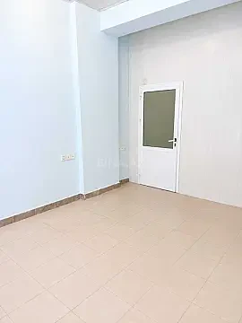 Satılır obyekt 40 m²