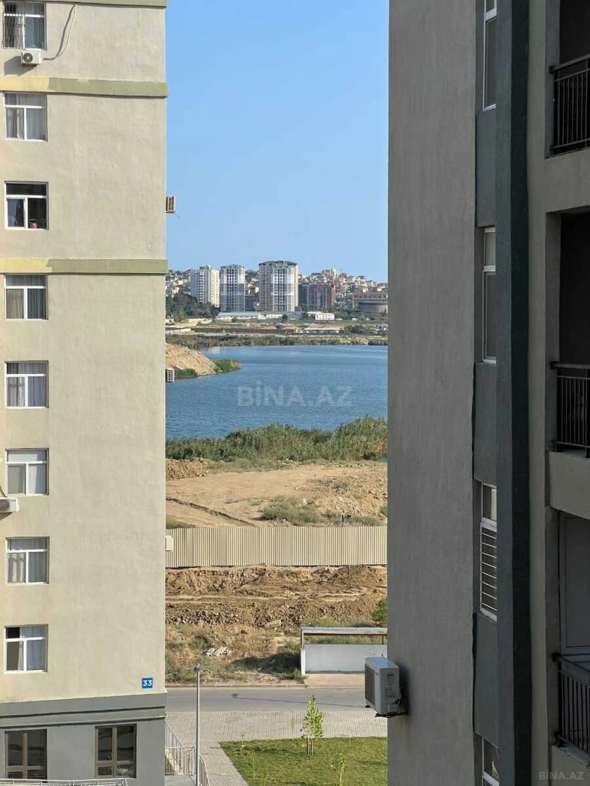 Satılır 2 otaqlı mənzil 70 m²